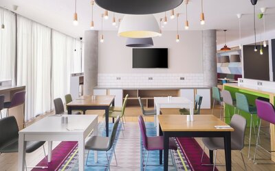 Holiday Inn Express Aberdeen Airport by IHG