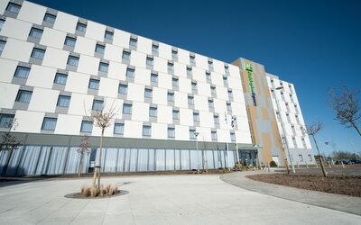 Holiday Inn Express Aberdeen Airport by IHG