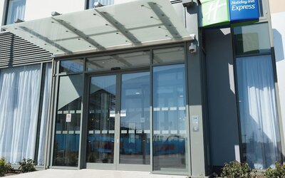 Holiday Inn Express Aberdeen Airport by IHG