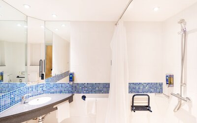 Holiday Inn Express Dundee by IHG