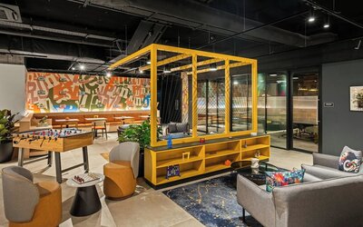 Moxy Belfast City
