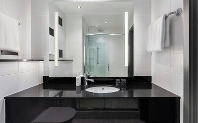 Moxy Belfast City