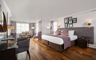 Ivanhoe Hotel