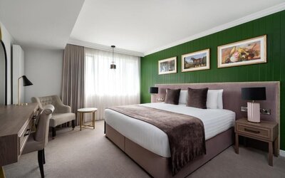 Ivanhoe Hotel