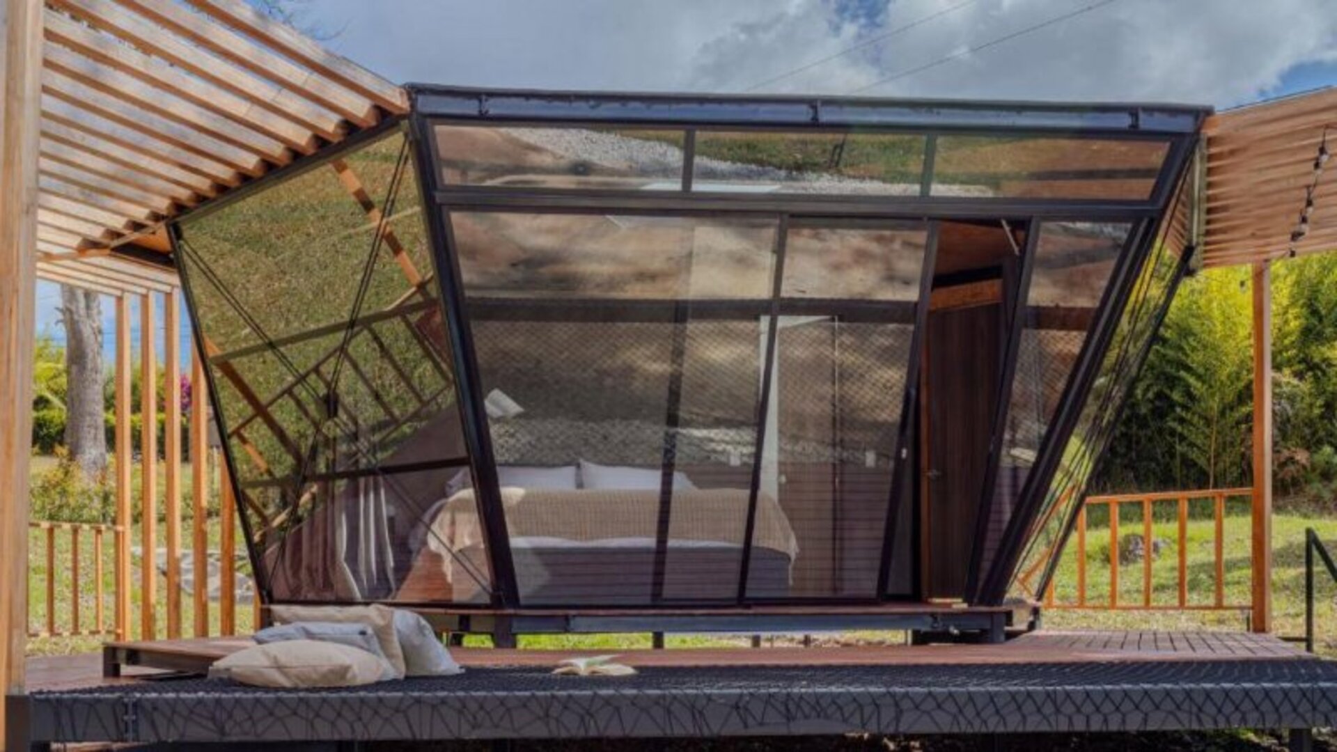 SHABAT HOTEL BOUTIQUE