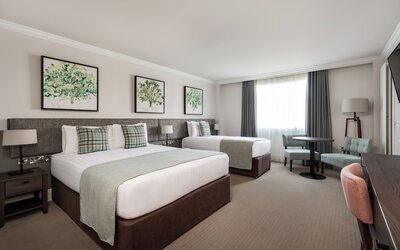 Ivanhoe Hotel