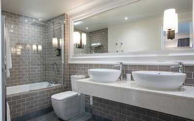 Ivanhoe Hotel