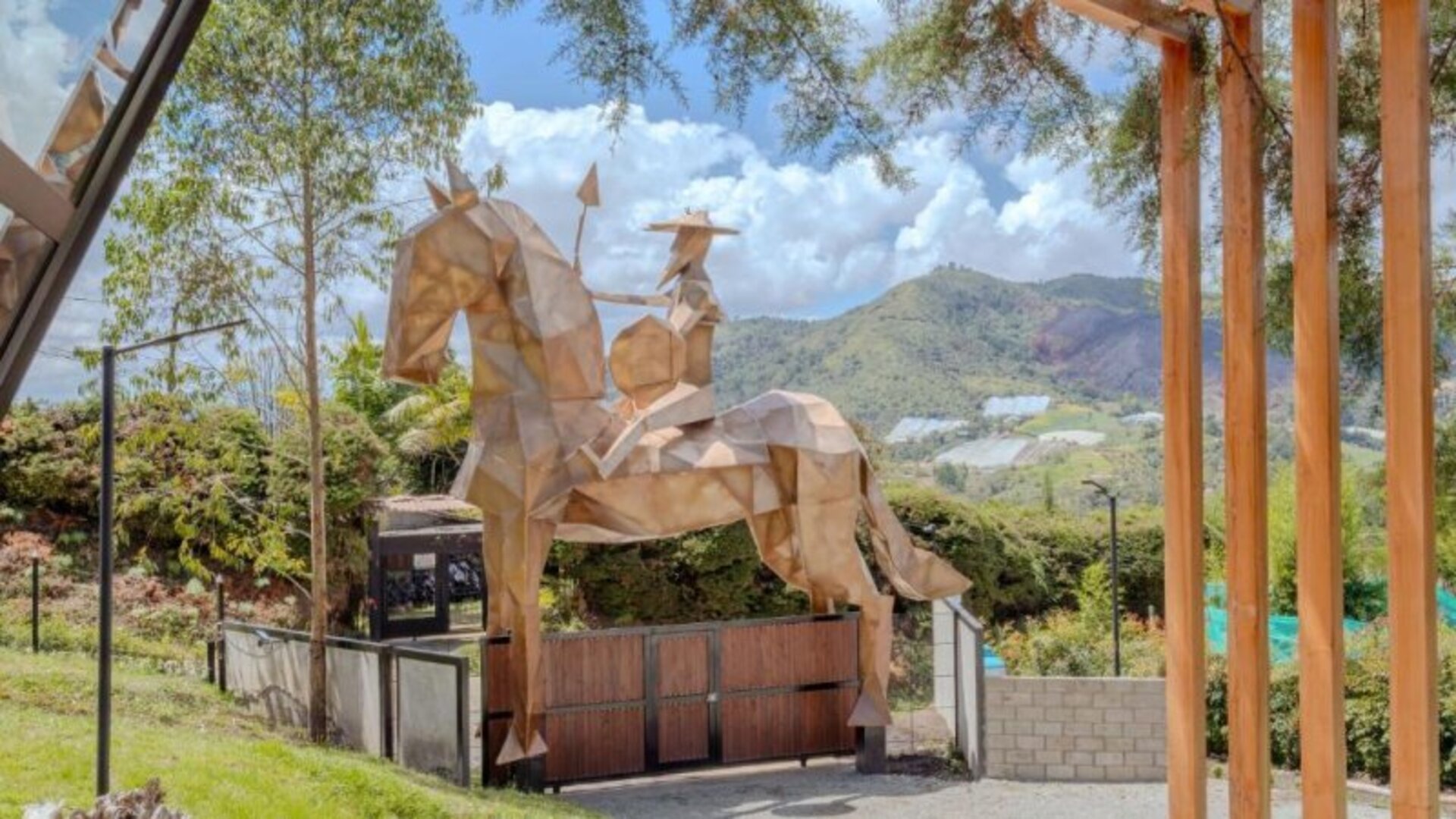 SHABAT HOTEL BOUTIQUE