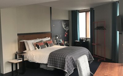 Bullitt Hotel