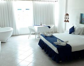 Hotel La Ballena Azul