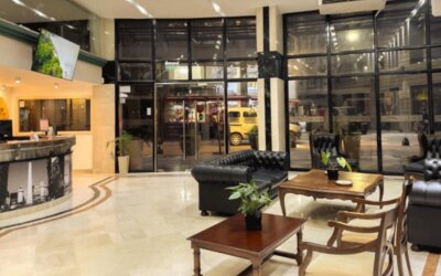 Main hotel lobby and reception area with elegant marble flooring, comfortable seating, and a welcoming atmosphere for arriving guests at HR Plaza Luxor.