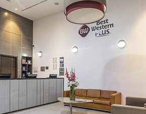 Best Western Plus Santa Marta Hotel