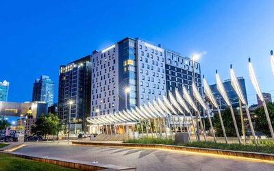 Exterior view of Hilton Garden Inn Calgary Downtown in the heart of downtown Calgary.
