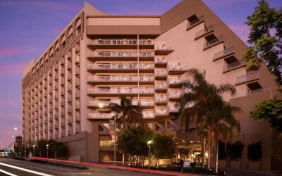 Exterior view of Hyatt Centric Delfina Santa Monica showcasing modern architecture in a prime location near Santa Monica Beach.