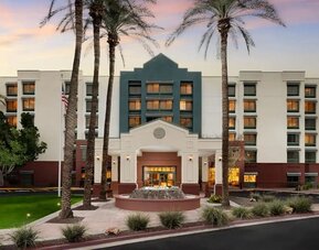 Exterior view of Hyatt Place Scottsdale/Old Town showcasing contemporary architecture in the heart of Scottsdale.