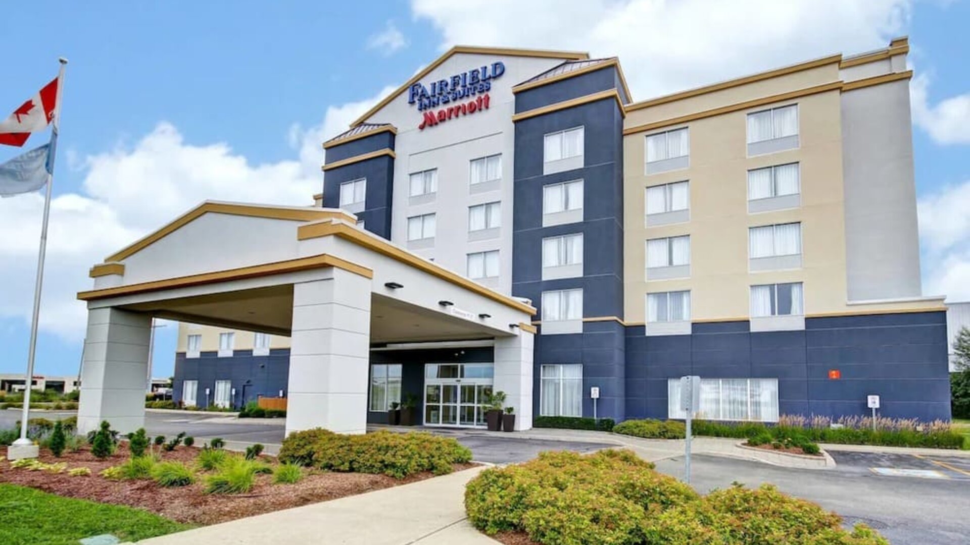 Hotel exterior at Fairfield By Marriott Guelph.