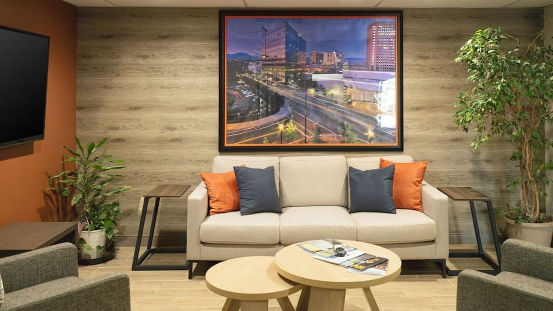 Hotel lobby featuring comfortable seating, contemporary décor and a welcoming atmosphere for guests at Candlewood Suites Boise.
