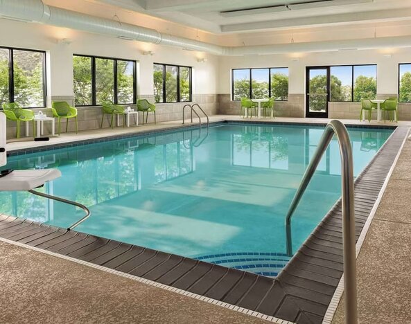 Refreshing indoor pool at Hampton Inn Chicago O`Hare.