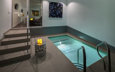Private mineral water pool at Aqua Soleil Hotel & Mineral Water Spa.