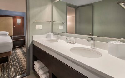 Guest bathroom at Boston Marriott Burlington.