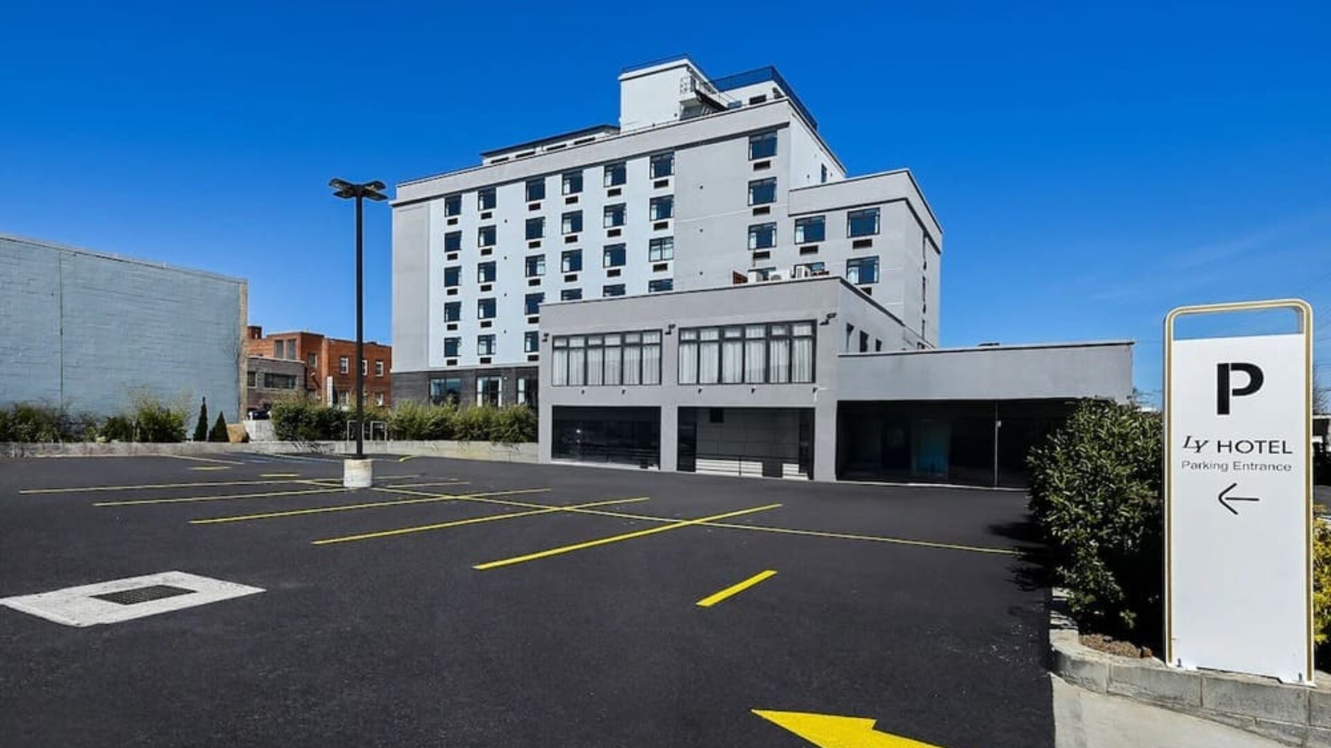 Hotel parking at Ly New York Hotel.