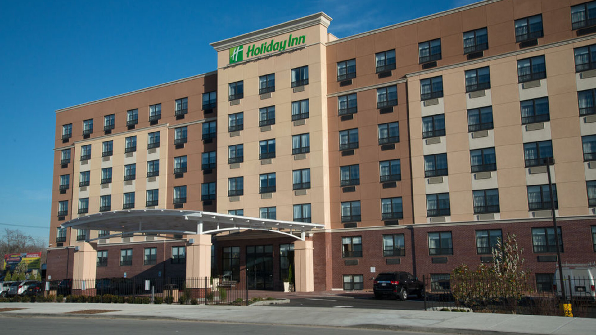 Holiday Inn New York JFK Airport Area
