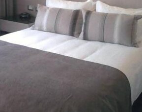 Hotel Los Españoles Plus