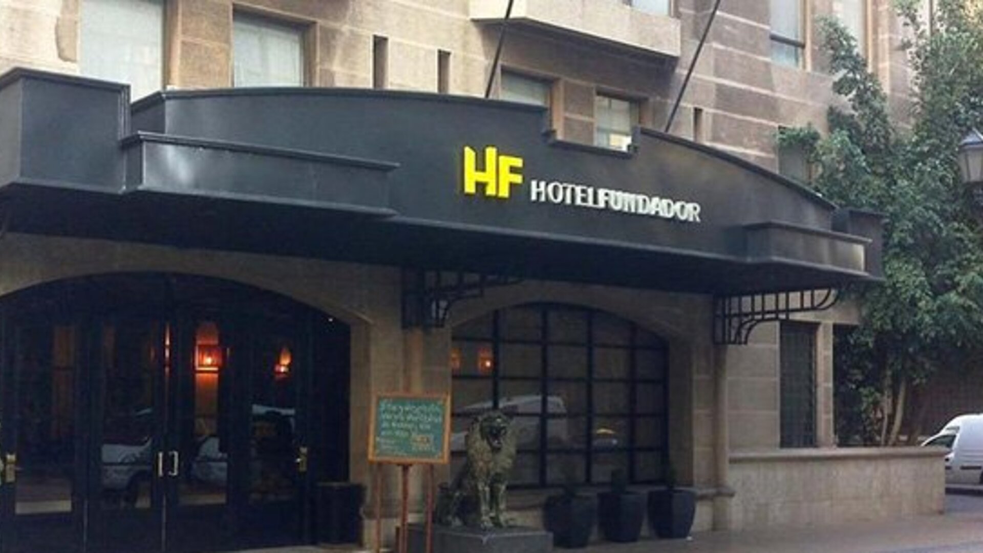 Hotel Fundador