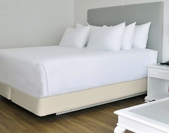 NH Collection Plaza Santiago