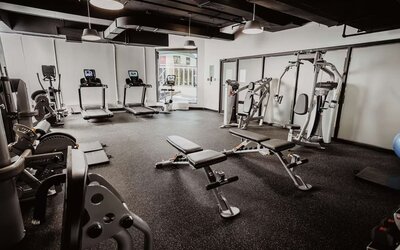 Fully equipped fitness center at DoubleTree By Hilton Montreal.