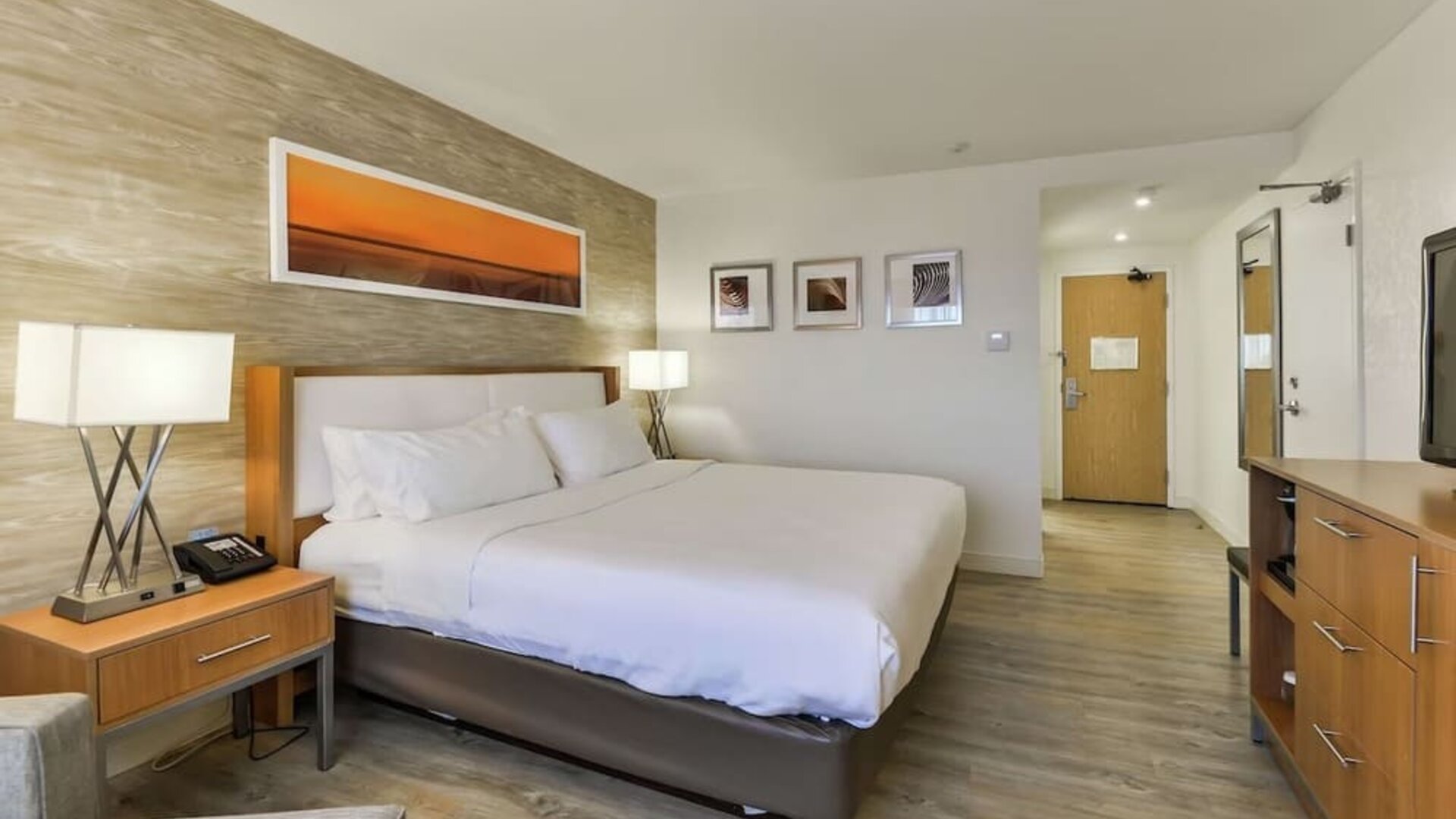 Day use room with TV, sofa and private bathroom at DoubleTree By Hilton Kitchener.