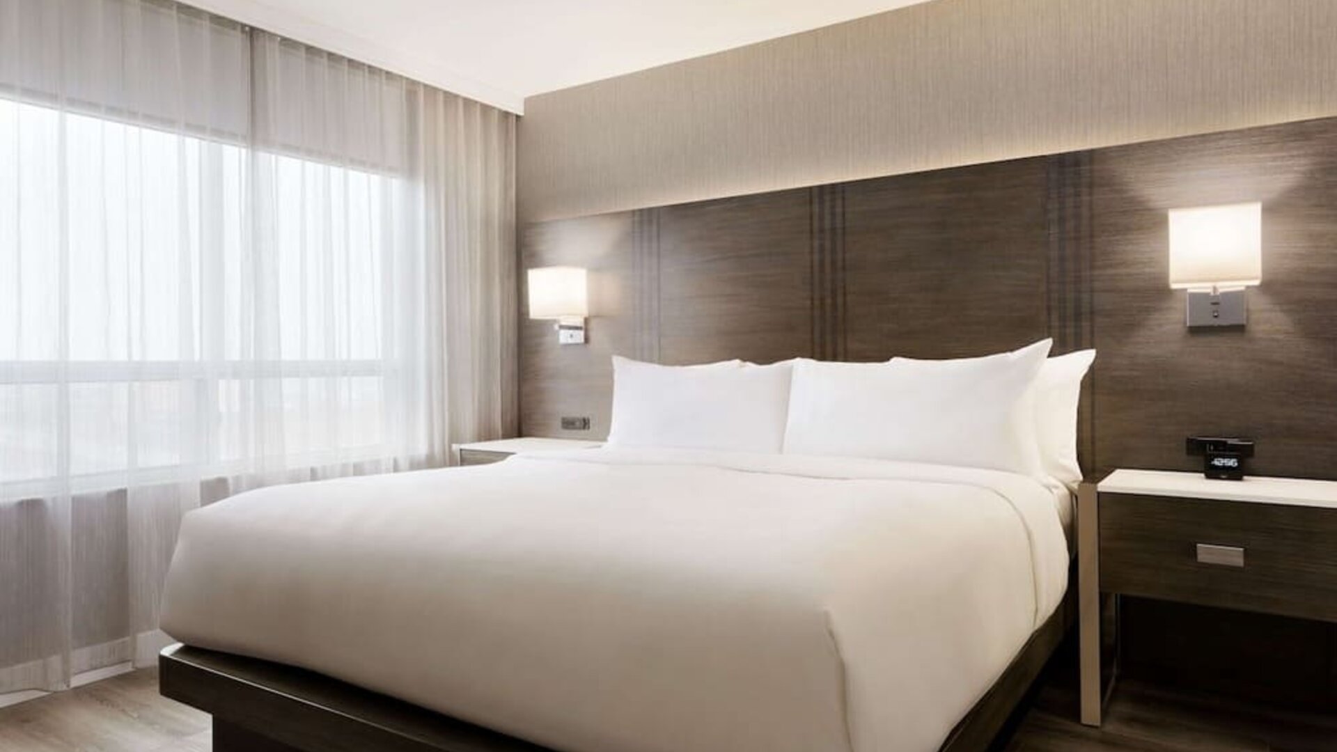 Day use room at the Embassy Suites By Hilton Toronto Airport.