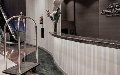 Howard Johnson Plaza Florida