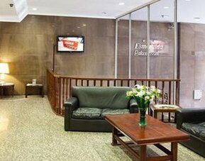 Hotel Esmeralda Palace