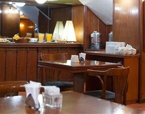 Hotel Esmeralda Palace