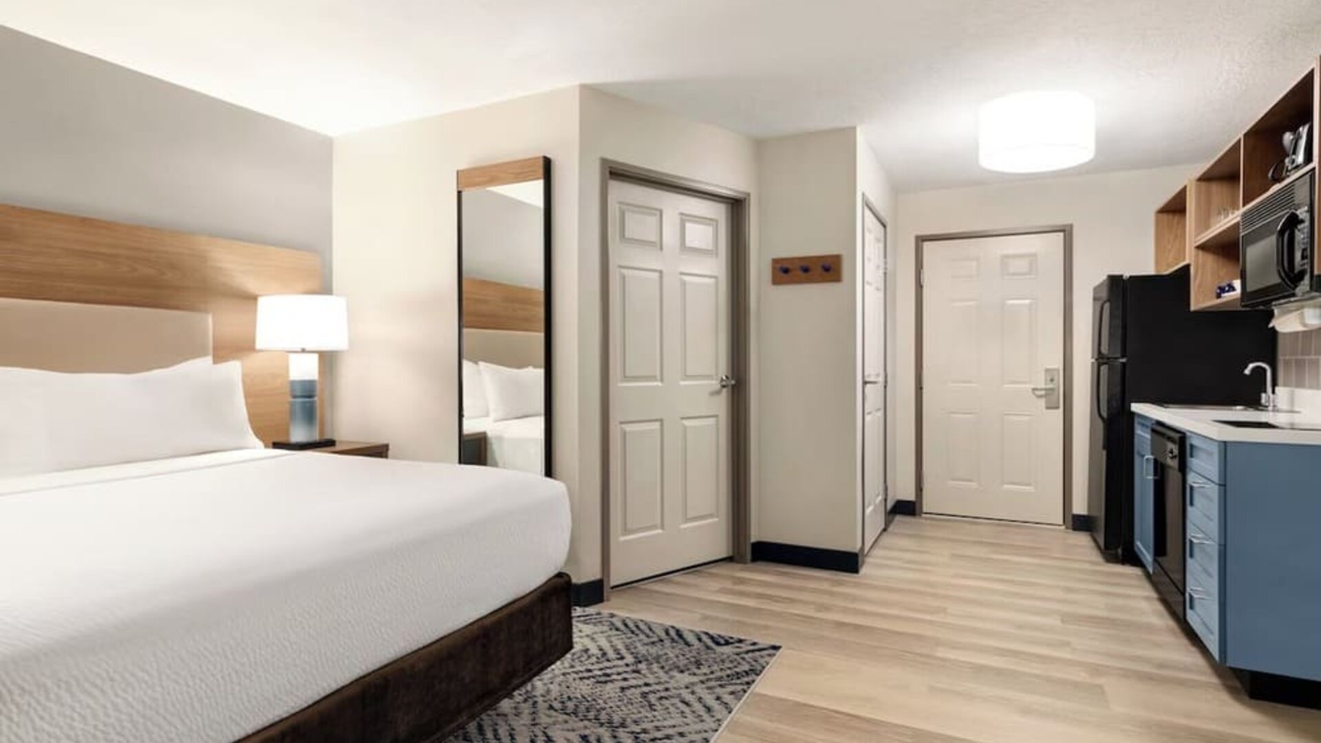 Spacious day use room at Candlewood Suites Boise.