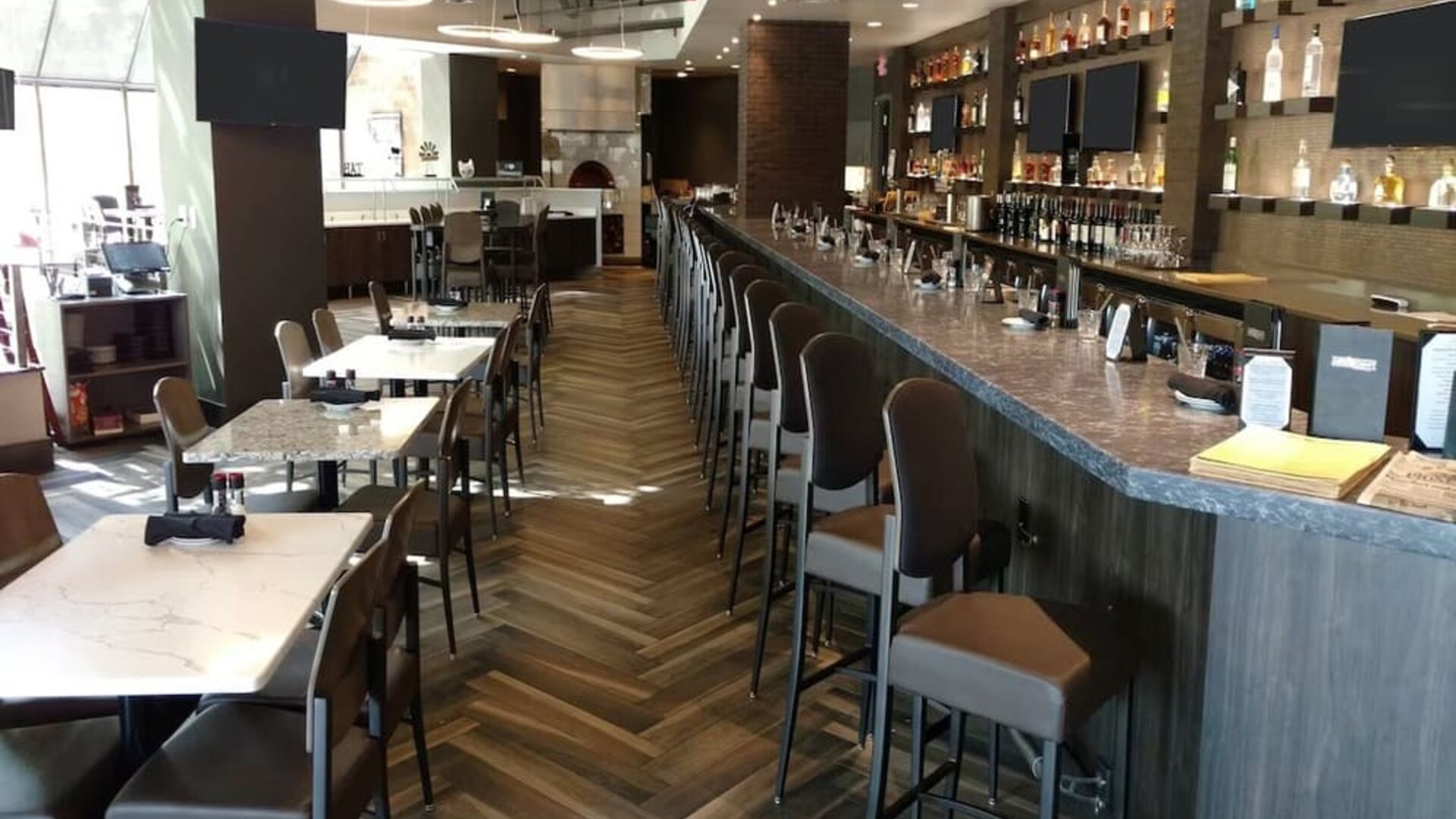 Hotel bar at Crowne Plaza Aire MSP Airport - Mall Of America.