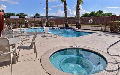 Outdoor spa tub available at Hampton Inn Deer Park.