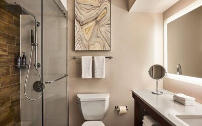 Guest bathroom with shower at The Westin SFO Airport.