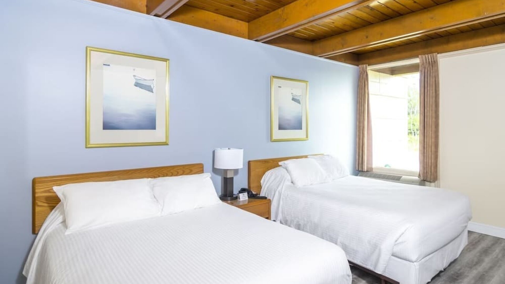Bright and spacious day use room at Mount Peyton Resort & Conference Center.