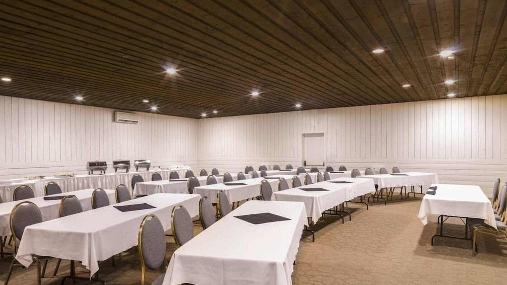 Conference room at Mount Peyton Resort & Conference Center.