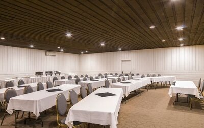 Conference room at Mount Peyton Resort & Conference Center.