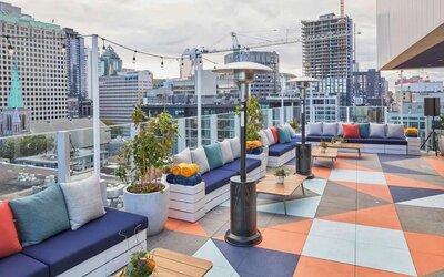 Rooftop lounge area at Hotel Monville - 295871.
