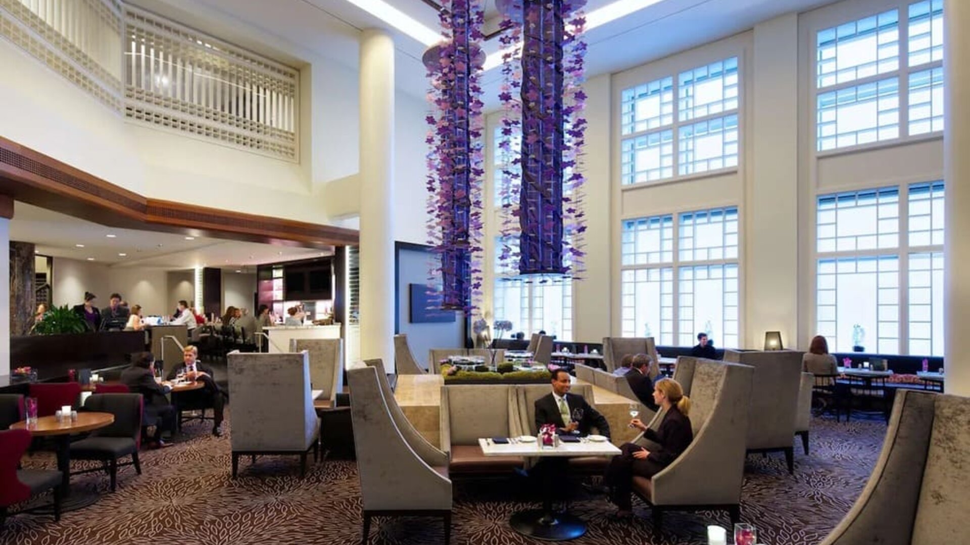 Dining area perfect for coworking at Hyatt Regency Boston.