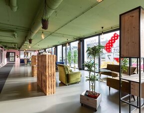 Lobby seating at Urban Hotel The Golden Stork.