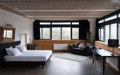 Spacious king room at Urban Hotel The Golden Stork.