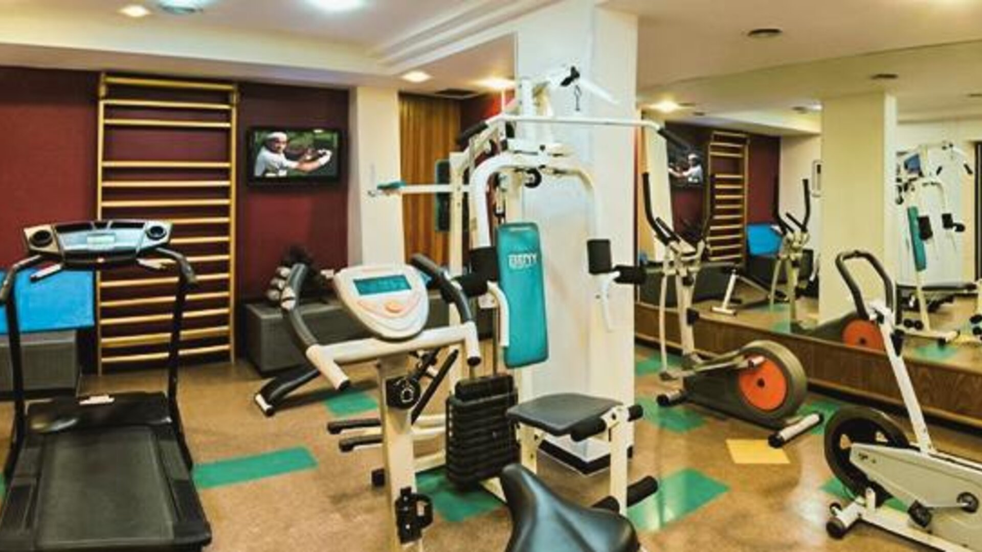 Sarmiento Palace Hotel