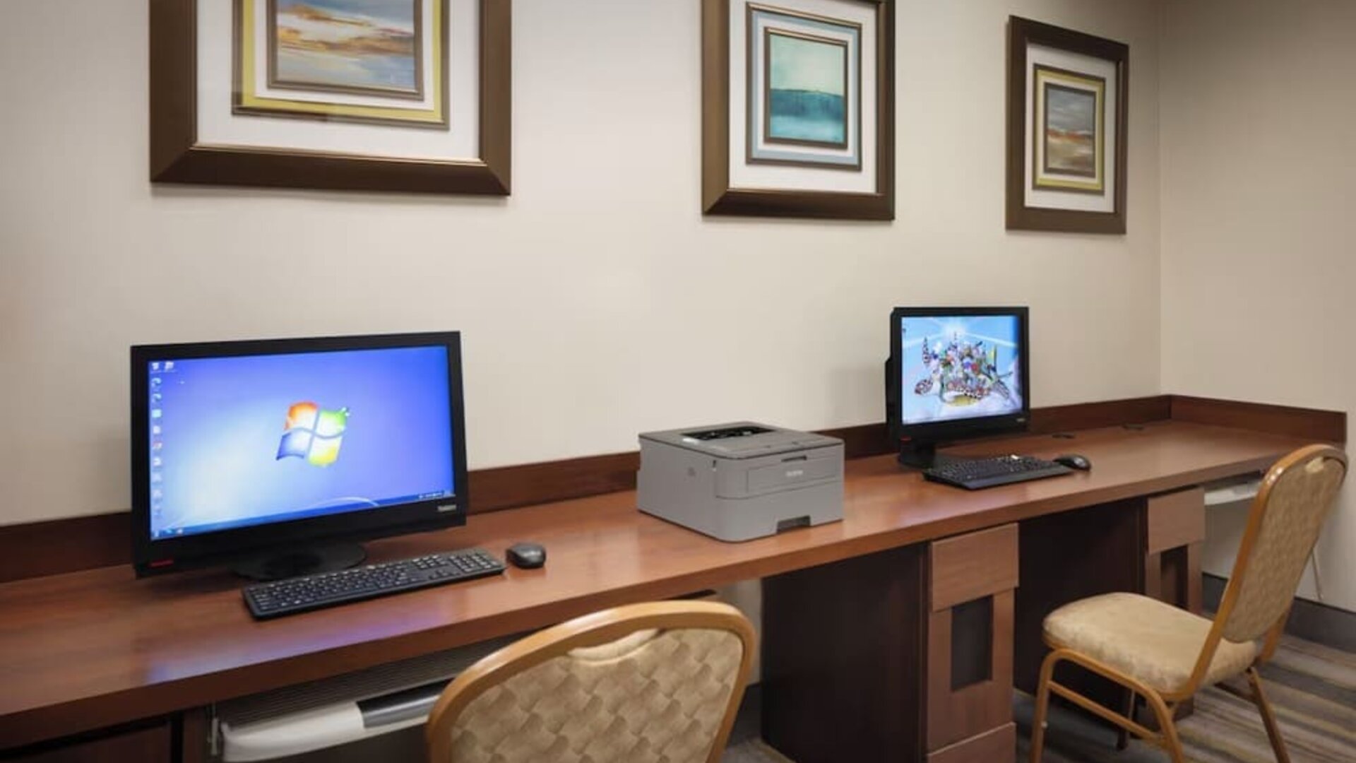 Business center available at Holiday Inn Orlando SW - Celebration Area.