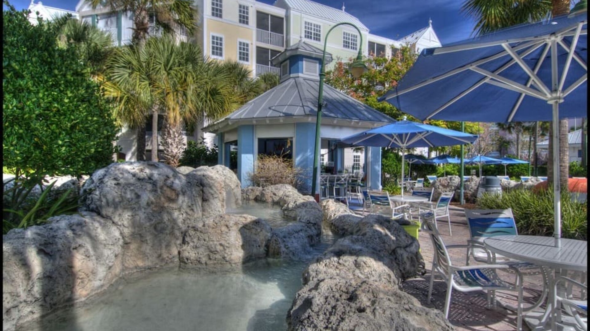 Hotel bar at Holiday Inn Express & Suites S Lake Buena Vista.