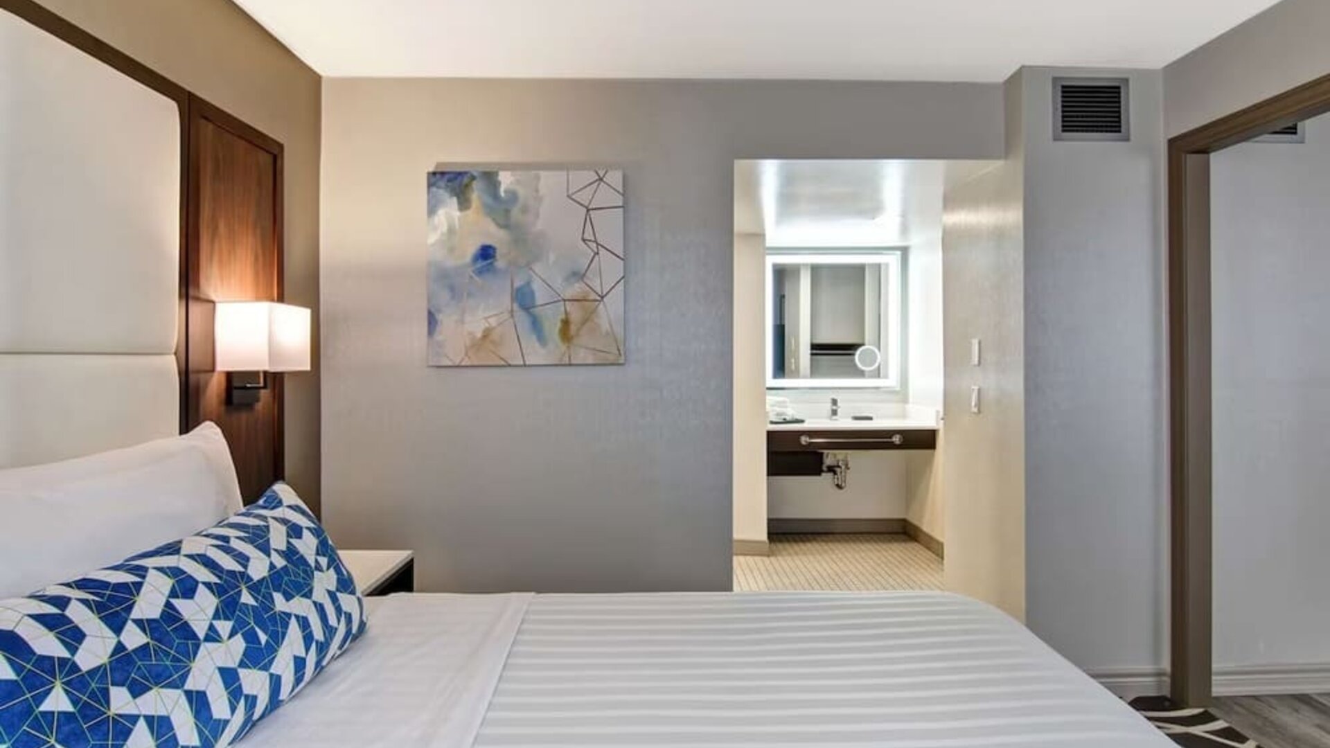 Day use room with private bathroom at The Park Hotel London.